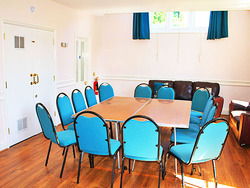 courtyard room